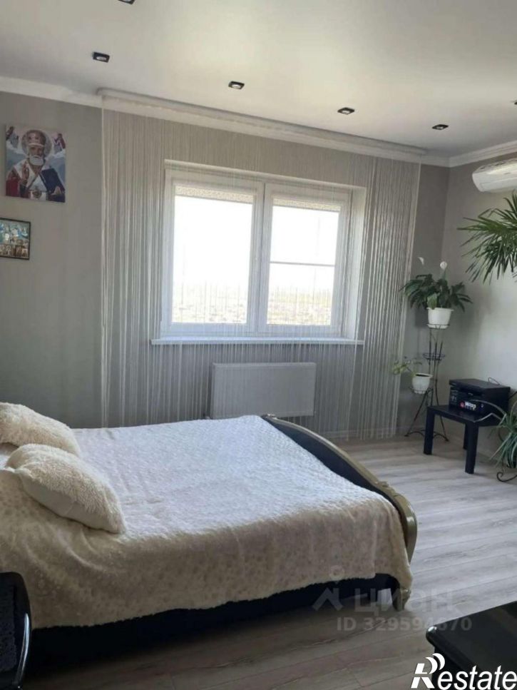 2-комн квартира ул им. 70-летия Октября, 1/6,  д. 1/6