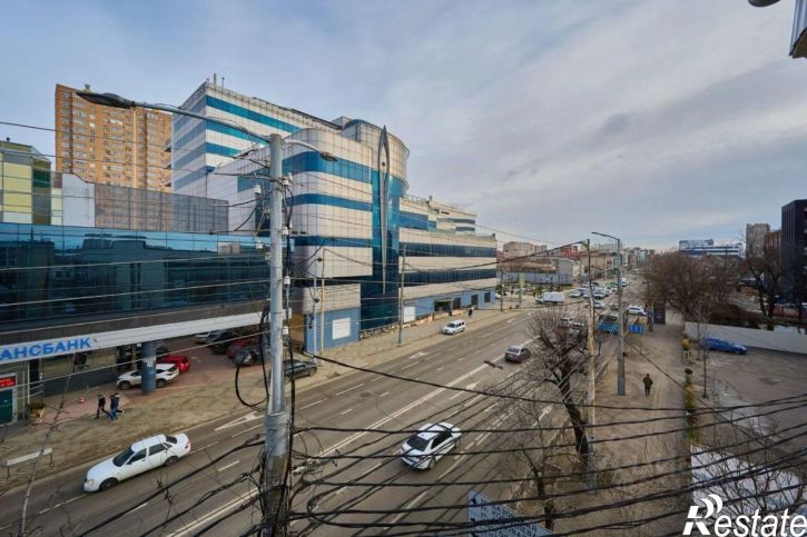 3-комн квартира Северная улица, 408,  д. 408