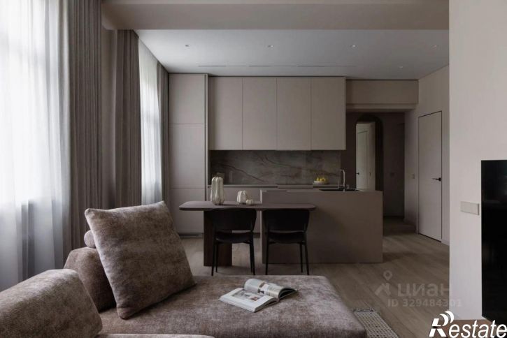 2-комн квартира улица Гаврилова, 90,  д. 90