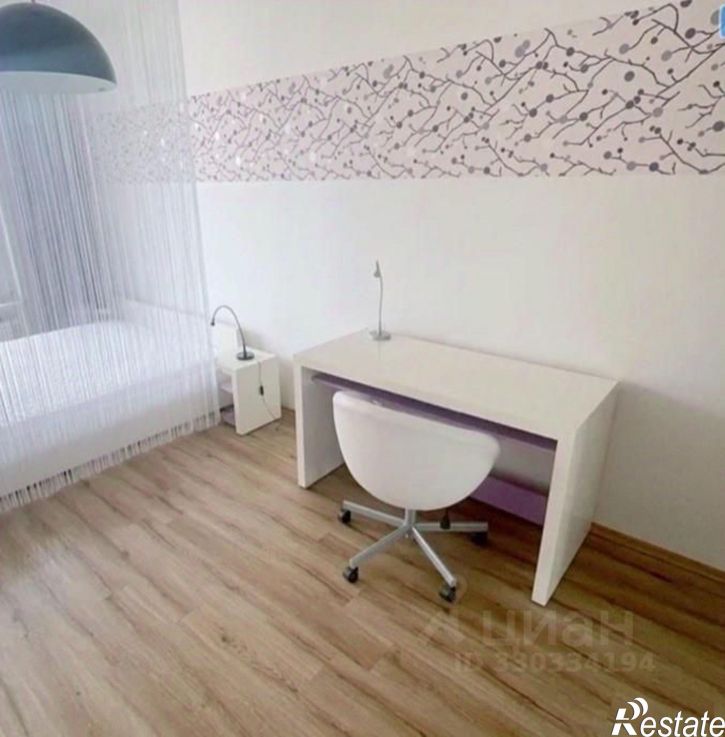 2-комн квартира Зиповская улица, 20,  д. 20