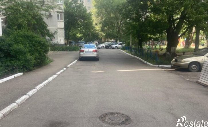1-комн квартира ул им. 70-летия Октября, 32,  д. 32
