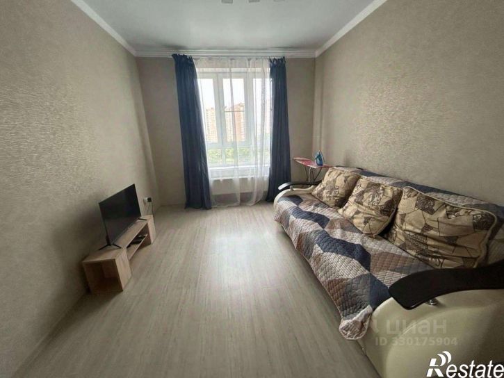 2-комн квартира ул Героев-Разведчиков, 8 2,  д. 8 2,  к. 2