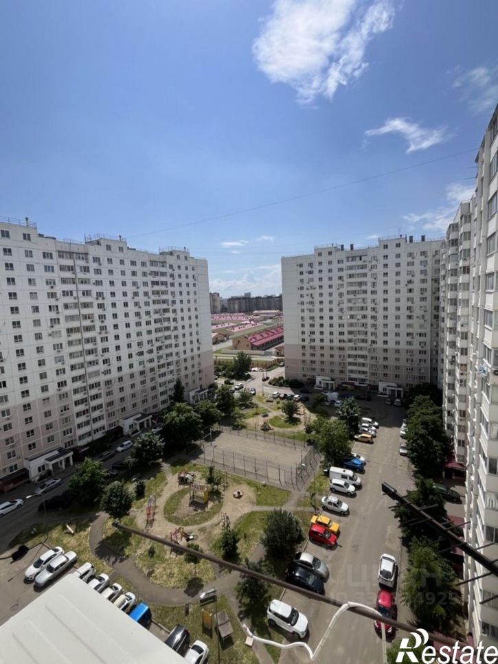 2-комн квартира улица Героев-Разведчиков, 42,  д. 42