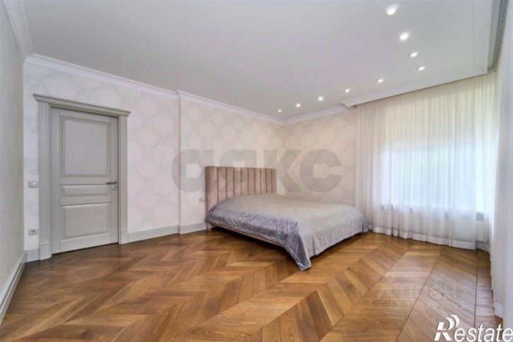 3-комн квартира Совхозная улица, 18,  д. 18