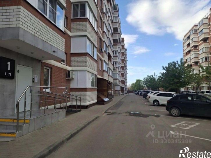 2-комн квартира улица Западный Обход, 38/1 к2,  д. 38/1 к2