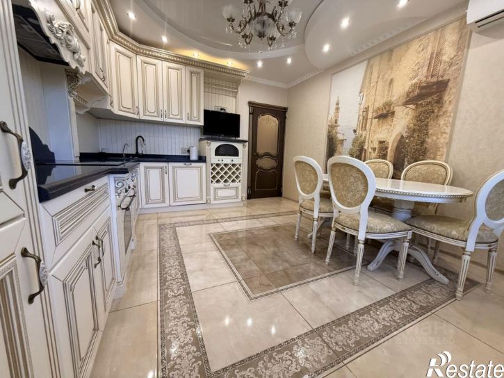 2-комн квартира ул Автолюбителей, 52/4,  д. 52/4