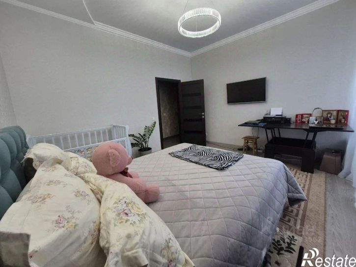 4-комн квартира улица Симиренко, 43,  д. 43