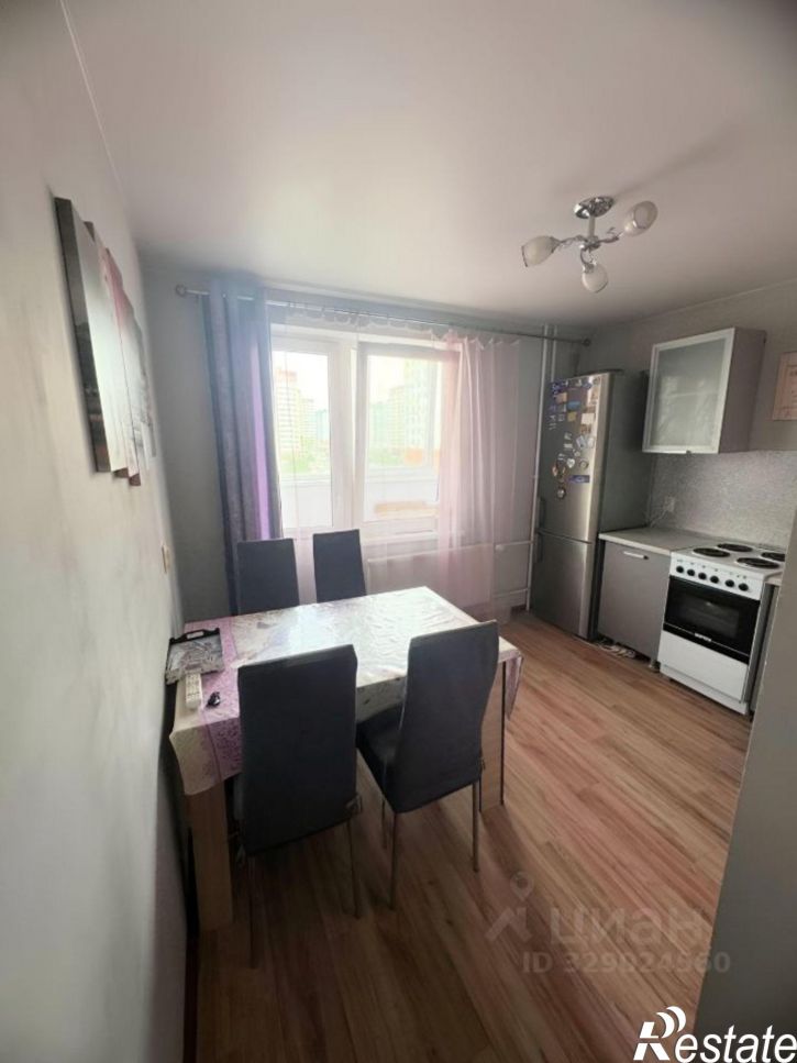 2-комн квартира ул им. Героя Яцкова И.В., 28,  д. 28