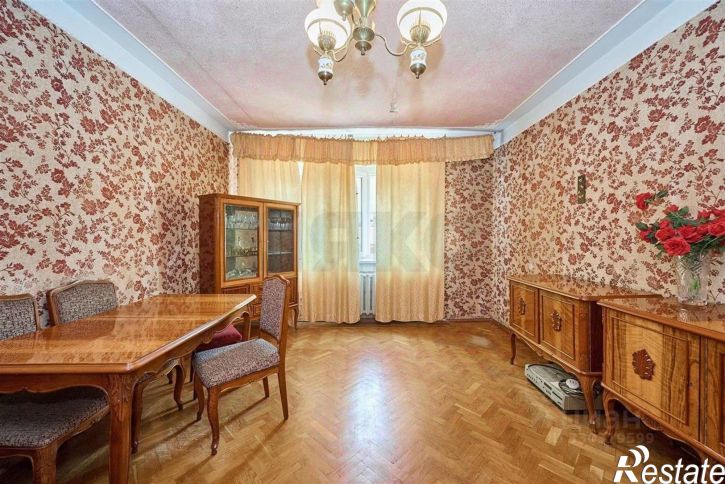 3-комн квартира Базовская улица, 102,  д. 102