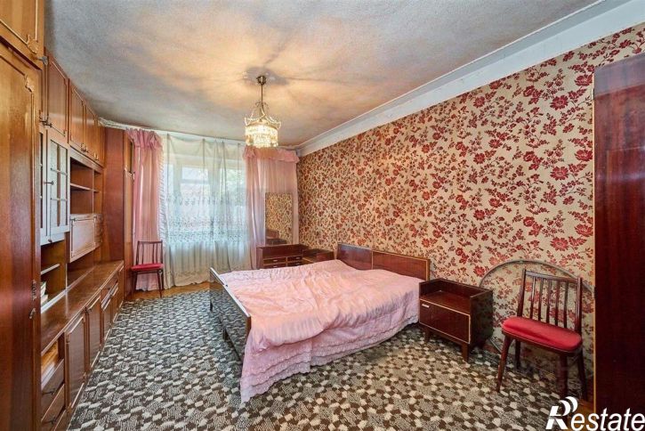 3-комн квартира Базовская улица, 102,  д. 102