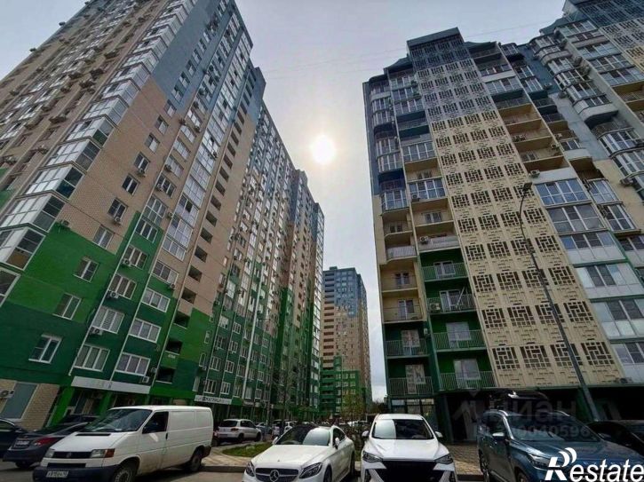 2-комн квартира улица Карякина, 5 к1,  д. 5 к1