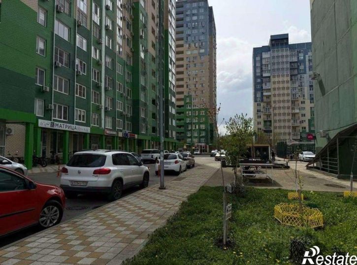 2-комн квартира улица Карякина, 5 к1,  д. 5 к1