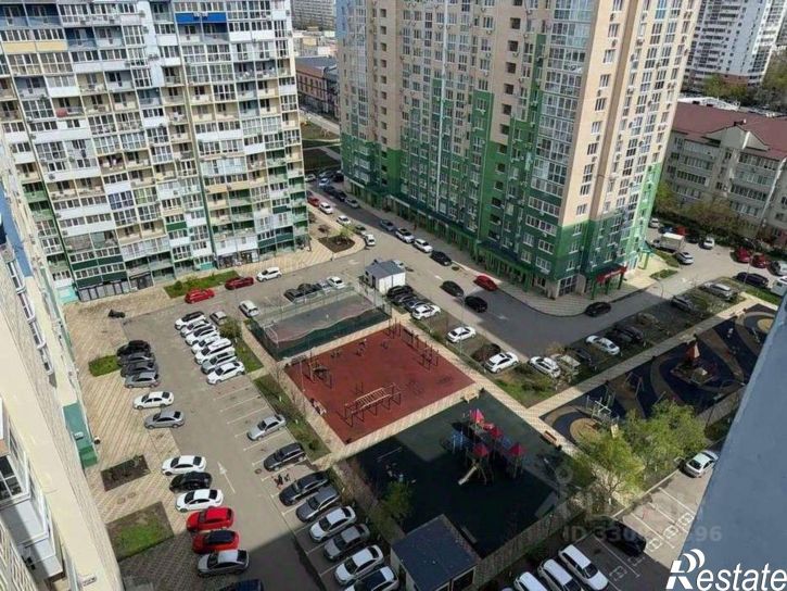 2-комн квартира улица Карякина, 5 к1,  д. 5 к1