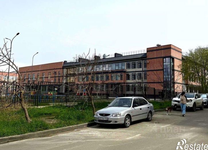2-комн квартира улица Карякина, 5 к1,  д. 5 к1