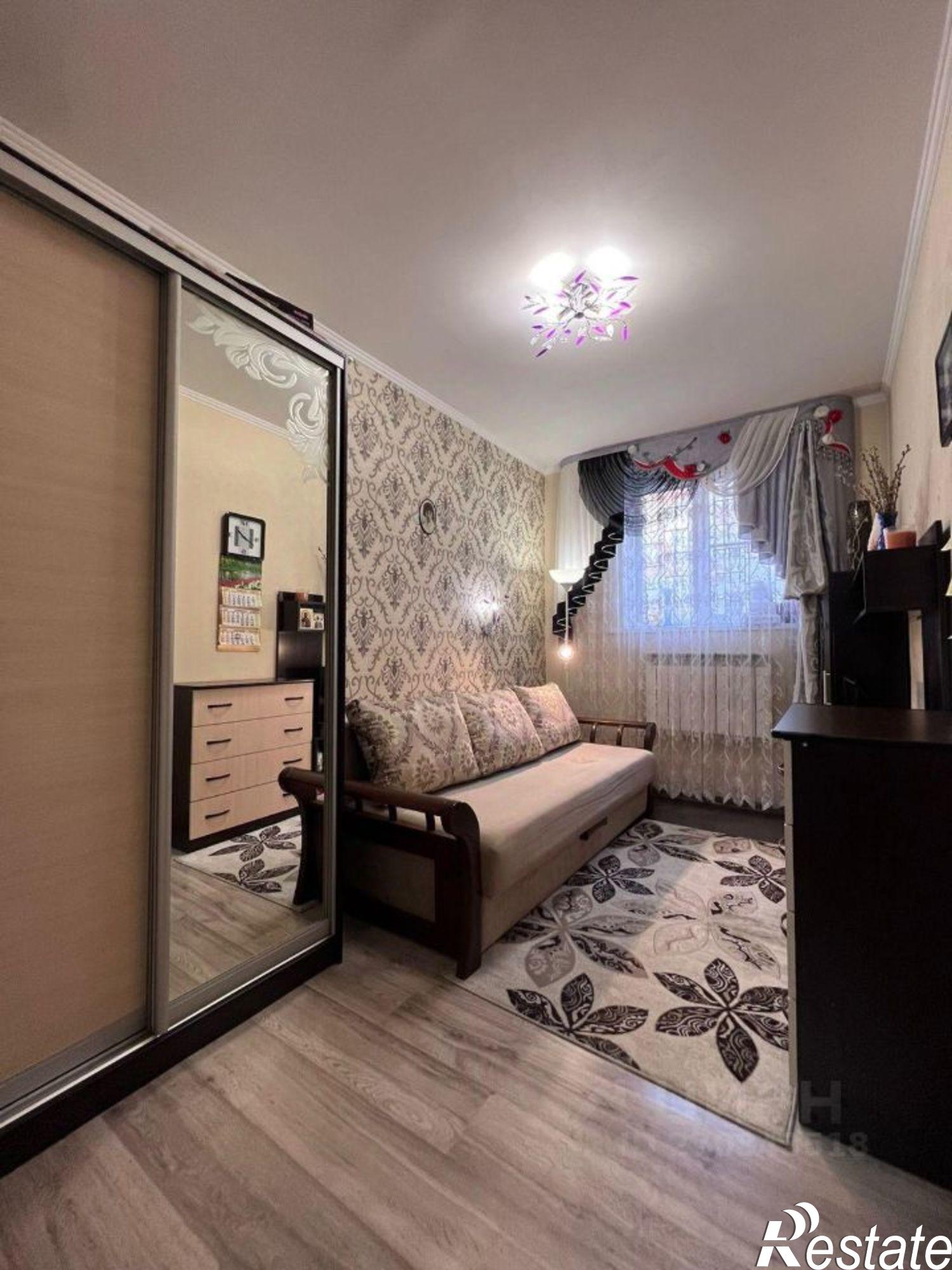 Купить дачу, дом, коттедж за 11 000 000 рублей на улица Чкалова, 3