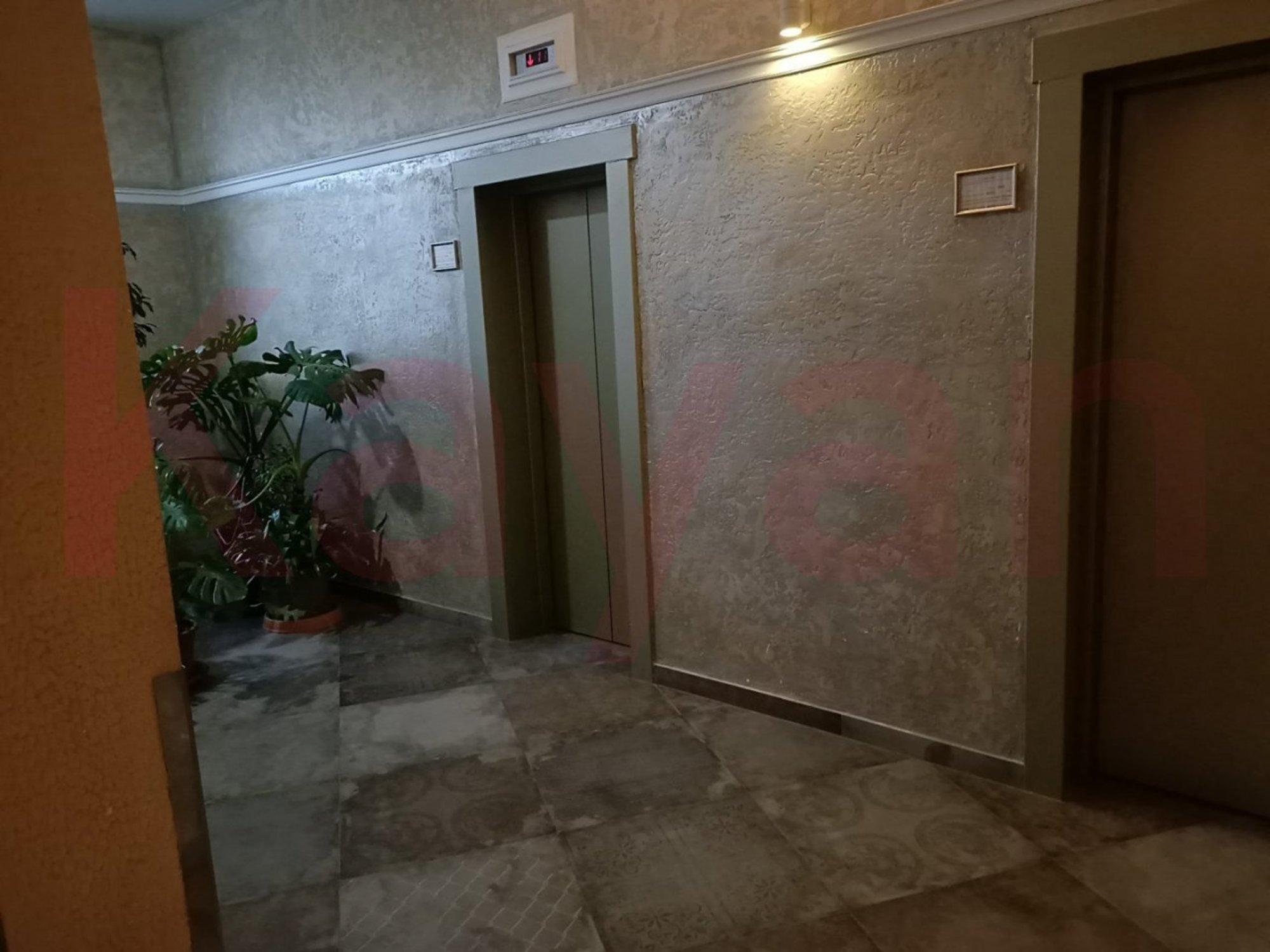 Купить квартиру за 12 500 000 рублей на им. Селезнева ул.