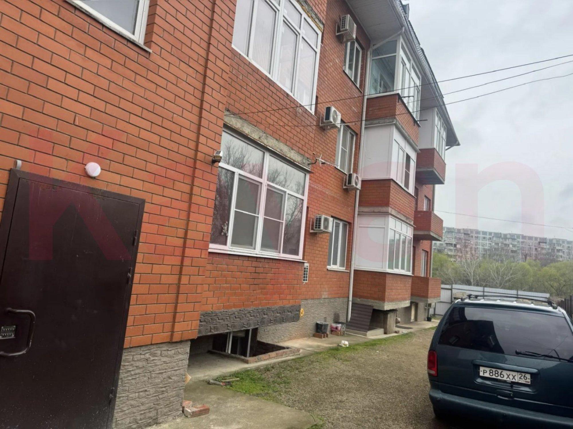 Купить квартиру за 8 800 000 рублей на Карасунская ул.