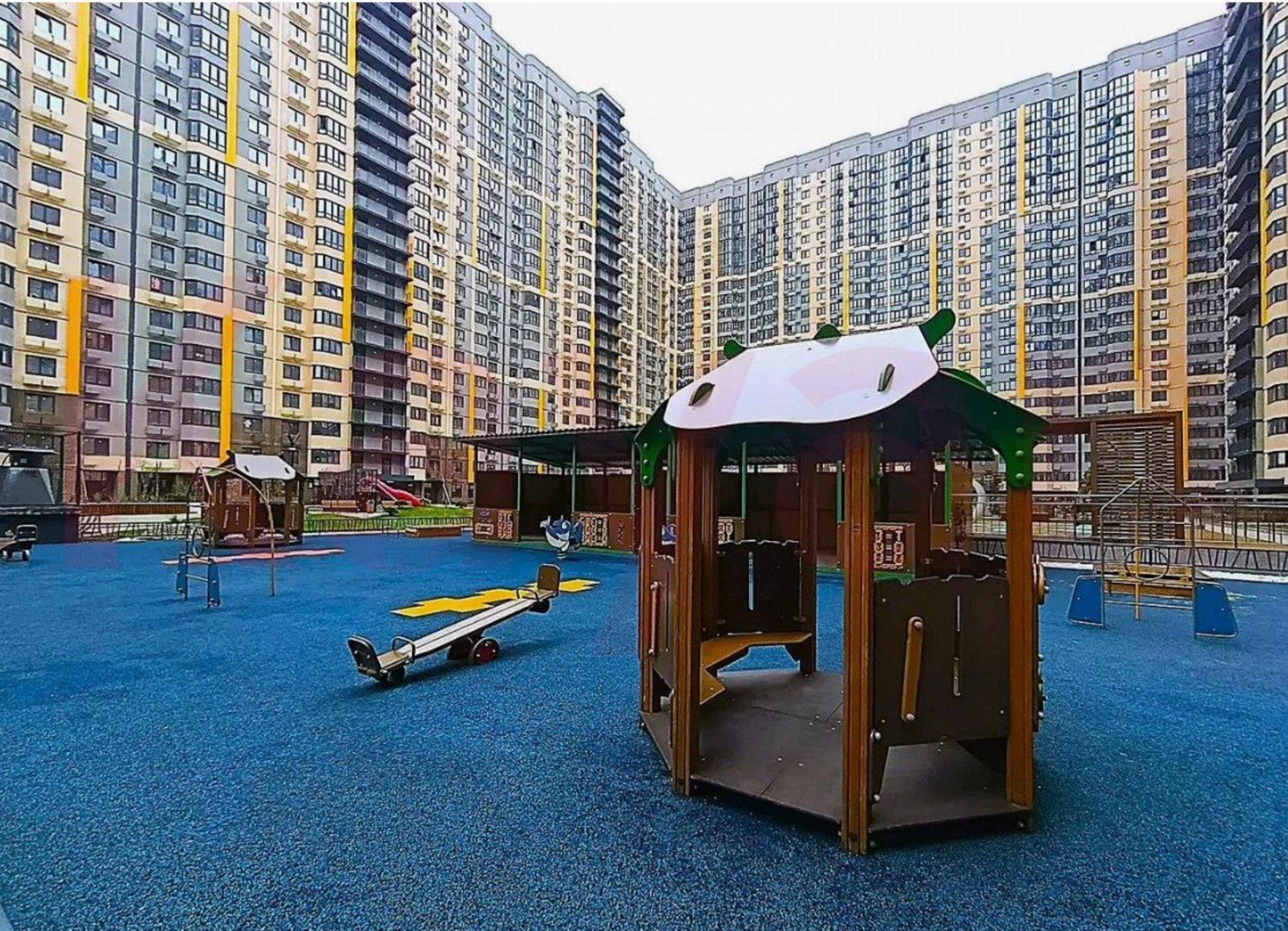 Купить квартиру за 8 175 950 рублей на Уральская ул.