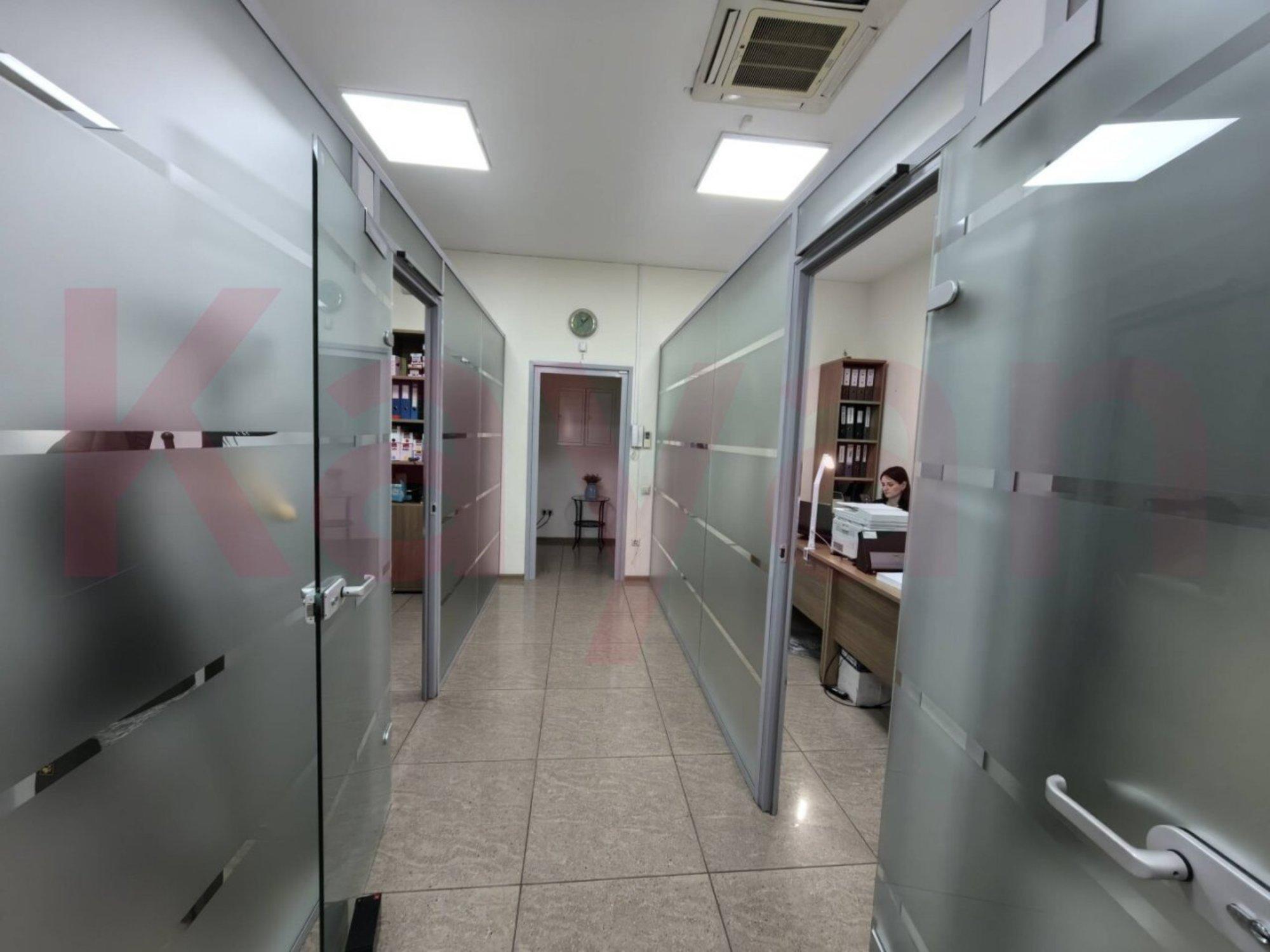 Купить офис, помещение под офис за 49 000 000 рублей на Красных Партизан ул.