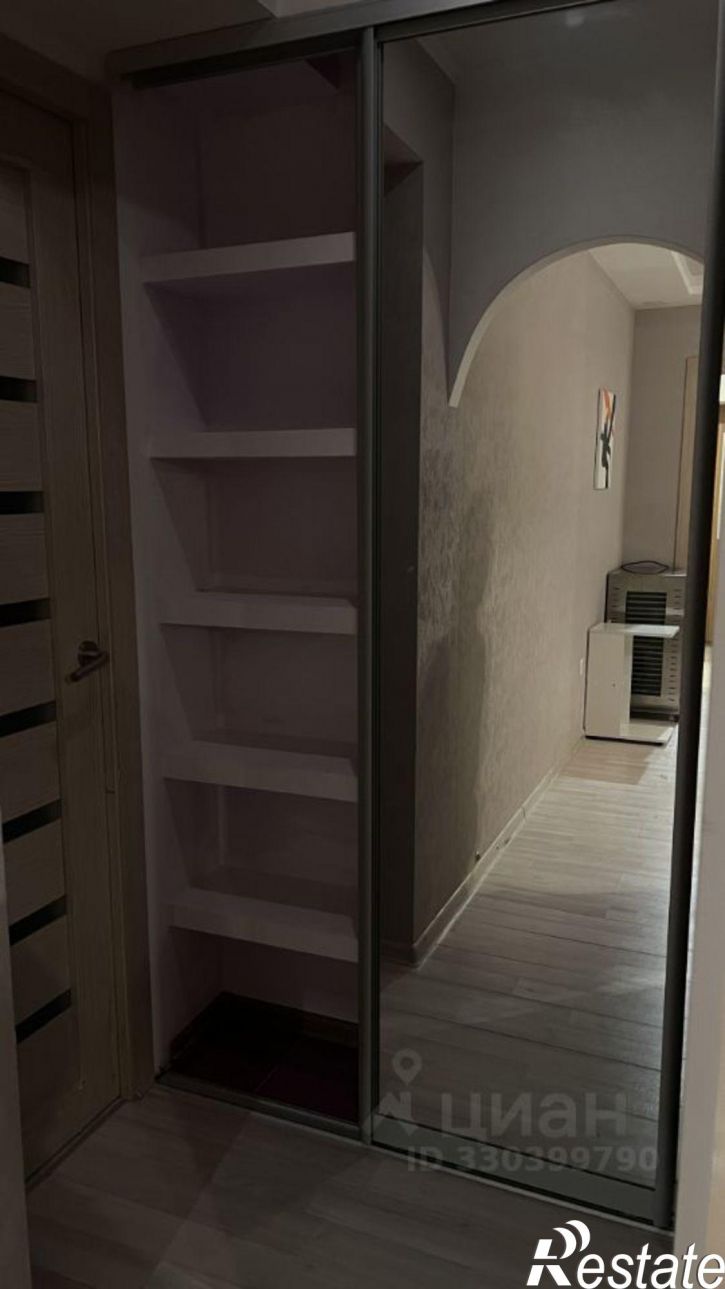3-комн квартира улица Калинина, 74А,  д. 74А