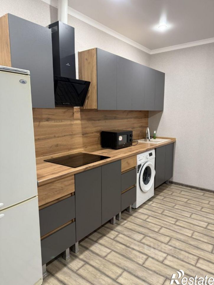 2-комн квартира ул им. лётчика Позднякова, 2 7,  д. 2 7,  к. 7
