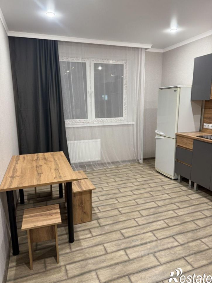 2-комн квартира ул им. лётчика Позднякова, 2 7,  д. 2 7,  к. 7