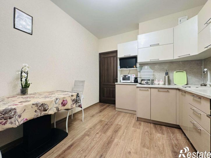 2-комн квартира ул Домбайская, 61,  д. 61