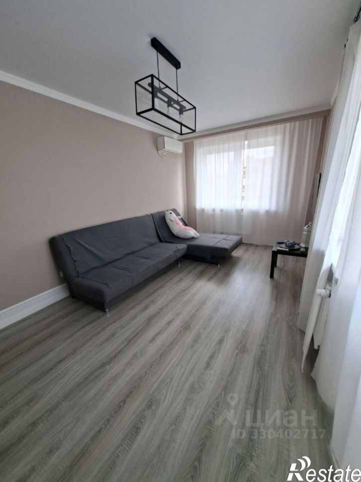 3-комн квартира Казбекская улица, 3,  д. 3