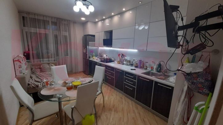 2-комн квартира Жлобы ул.