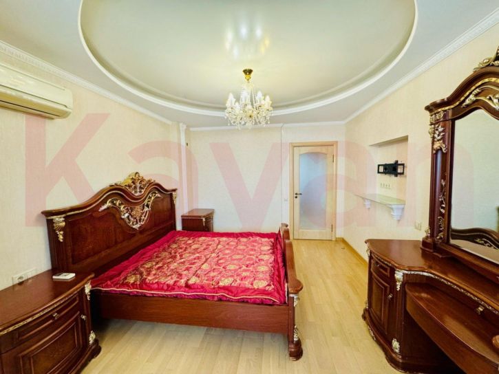 3-комн квартира Трудовой Славы ул.
