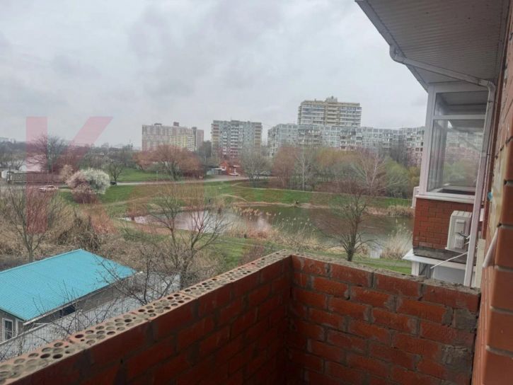 3-комн квартира Карасунская ул.