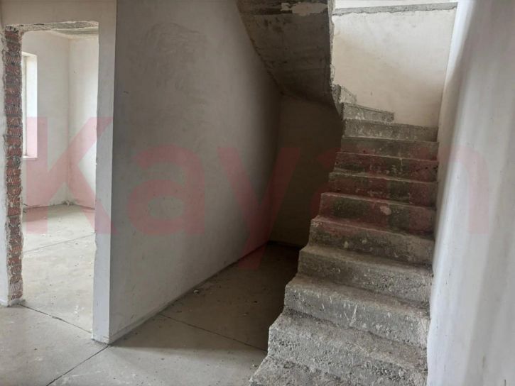 3-комн квартира Карасунская ул.