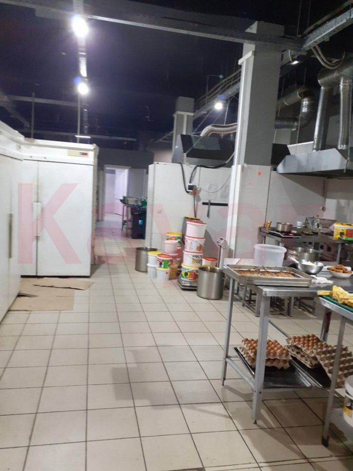 Торговое помещение Коммунаров ул.