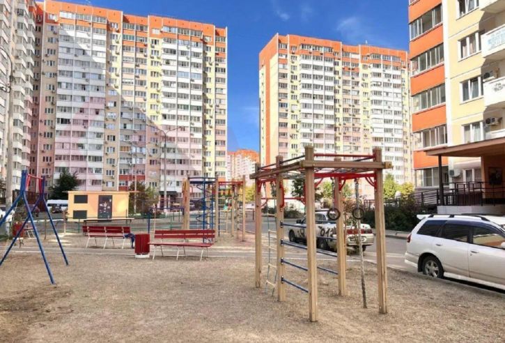 1-комн квартира им. 40-летия Победы ул.