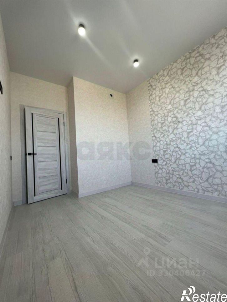 1-комн квартира Воронежская улица, 102,  д. 102