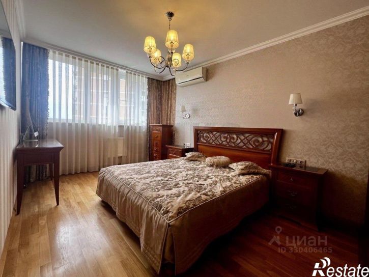 3-комн квартира ул им. генерала И.Л. Шифрина, 1 1,  д. 1 1,  к. 1