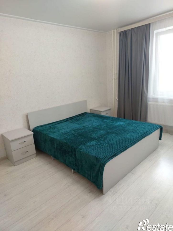 2-комн квартира ул им. генерал-лейтенанта Александра Сапрунова, 37 1,  д. 37 1,  к. 1