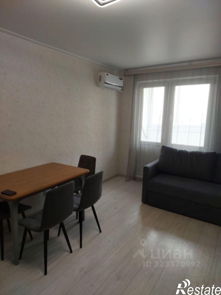 2-комн квартира ул им. генерал-лейтенанта Александра Сапрунова, 37 1,  д. 37 1,  к. 1