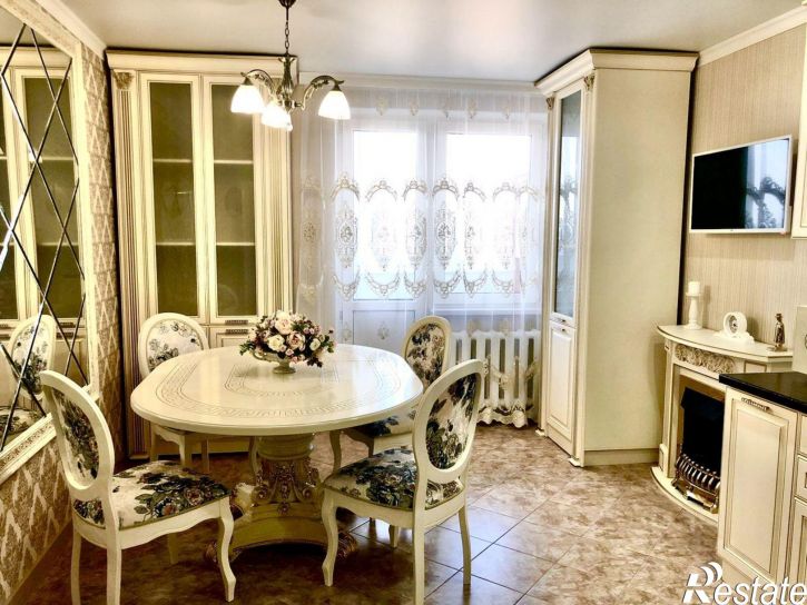 3-комн квартира ул Красных Партизан, 4/4,  д. 4/4