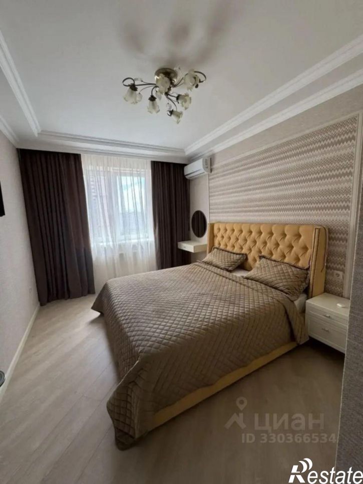 3-комн квартира ул им. Героя Яцкова И.В., 15 2,  д. 15 2,  к. 2