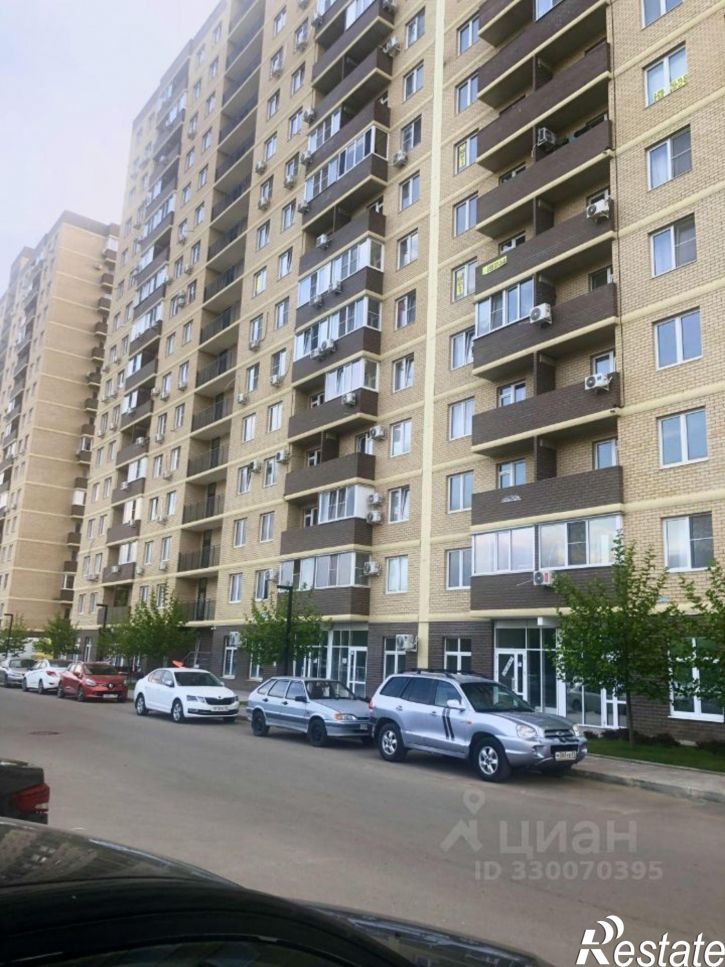 1-комн квартира улица Лётчика Позднякова, 2к19