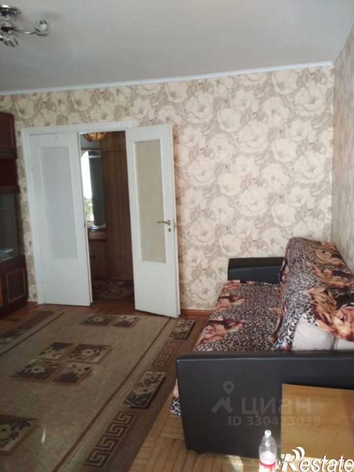Комната Брянская улица, 8,  д. 8
