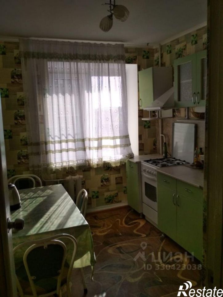 Комната Брянская улица, 8,  д. 8