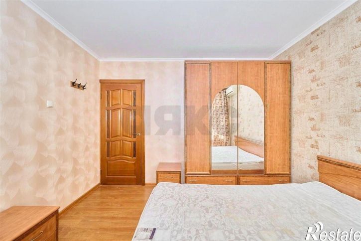 2-комн квартира проспект Чекистов, 34,  д. 34