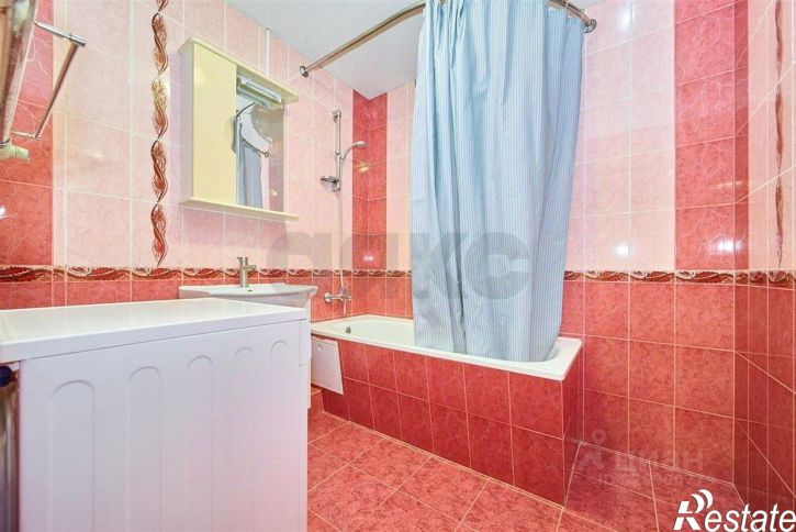 2-комн квартира проспект Чекистов, 34,  д. 34