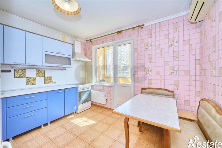 2-комн квартира проспект Чекистов, 34,  д. 34