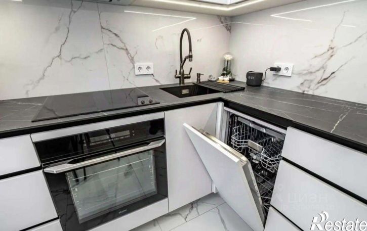 2-комн квартира улица Петра Метальникова, 38,  д. 38