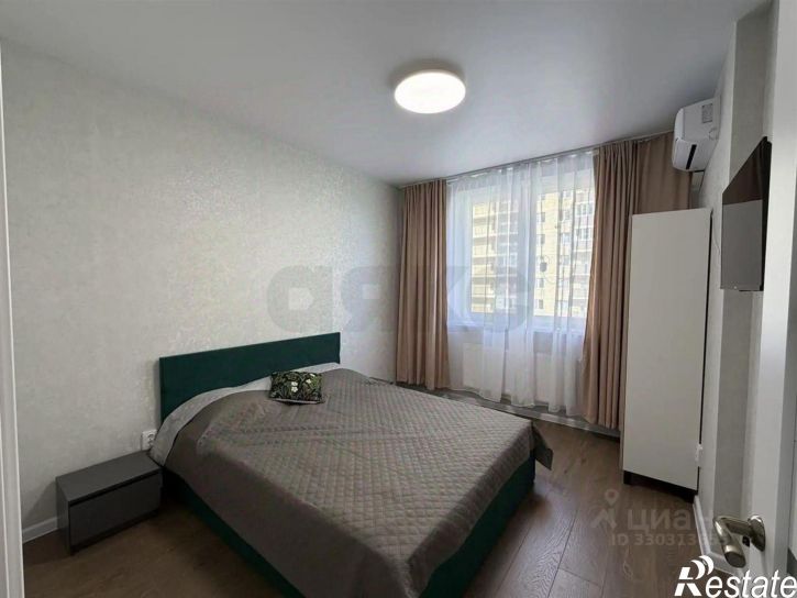 2-комн квартира ул им. Героя Ростовского, 8 3,  д. 8 3,  к. 3