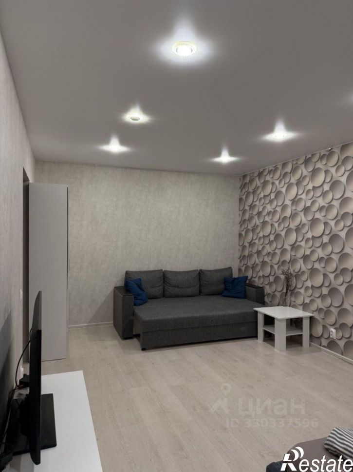 1-комн квартира ул им. Карякина, 9Б,  д. 9Б