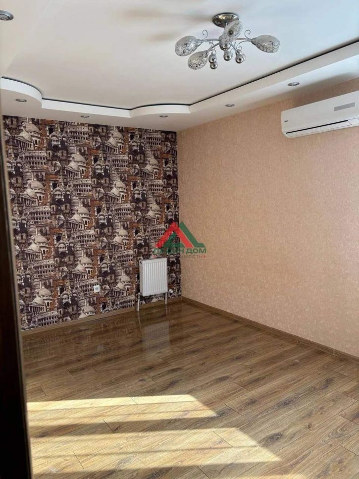 2-комн квартира Российская улица, д.267/3к1